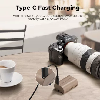   K&F Concept LP-E6NH akkumulátor 2250mAh, USB-C csatlakozóval