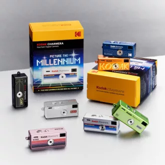   Kodak Charmera vintage mini digitális fényképezőgép, Millenium Edition, kulcstartó, blind box